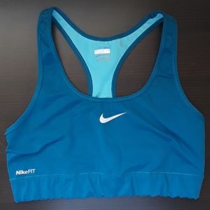 Nike FIT Sports Bra